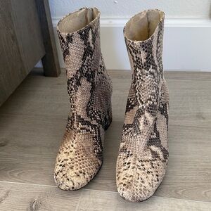Free People Beige and Black Ankle Boots